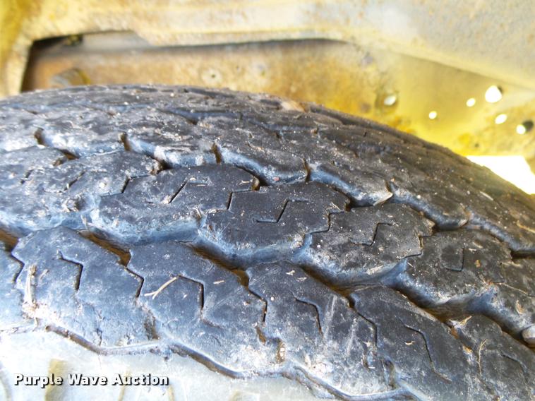 image for item DA2580 1968 Chevrolet C50 grain truck