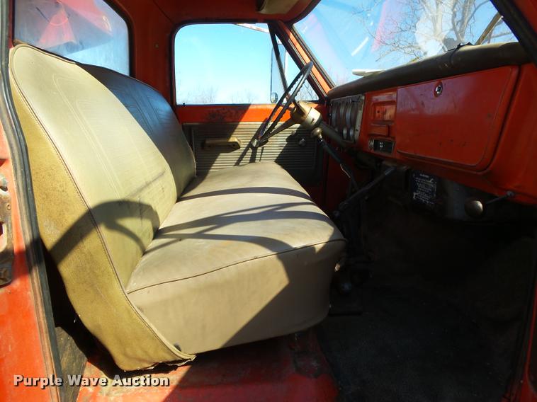 image for item DA2580 1968 Chevrolet C50 grain truck
