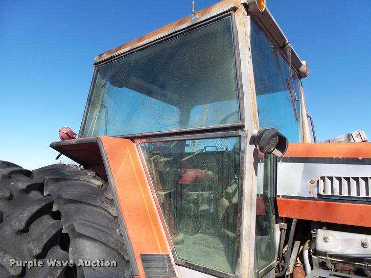 image for item DA2581 1978 Massey-Ferguson 2775 tractor