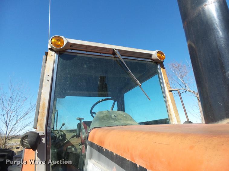 image for item DA2581 1978 Massey-Ferguson 2775 tractor