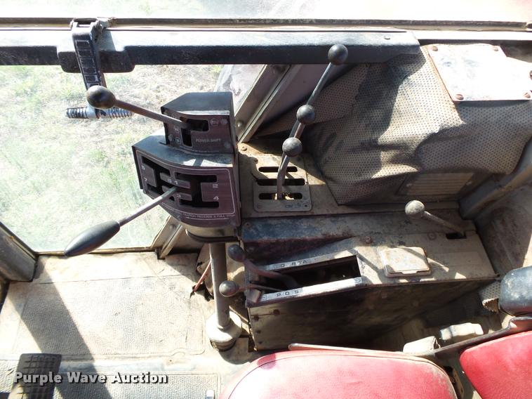 image for item DA2581 1978 Massey-Ferguson 2775 tractor