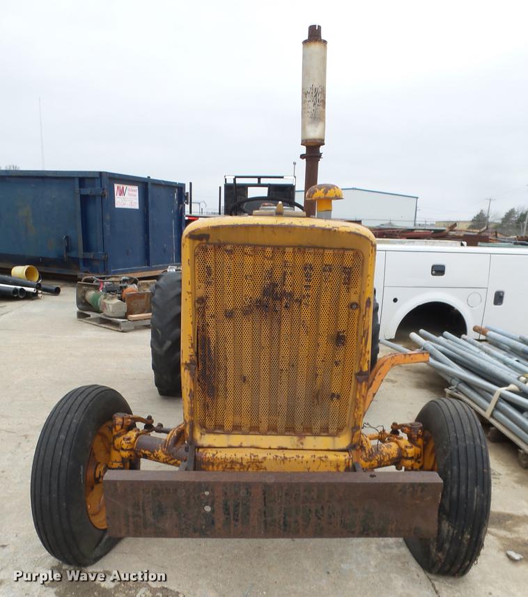 image for item DA7428 International 2404 LoBoy tractor