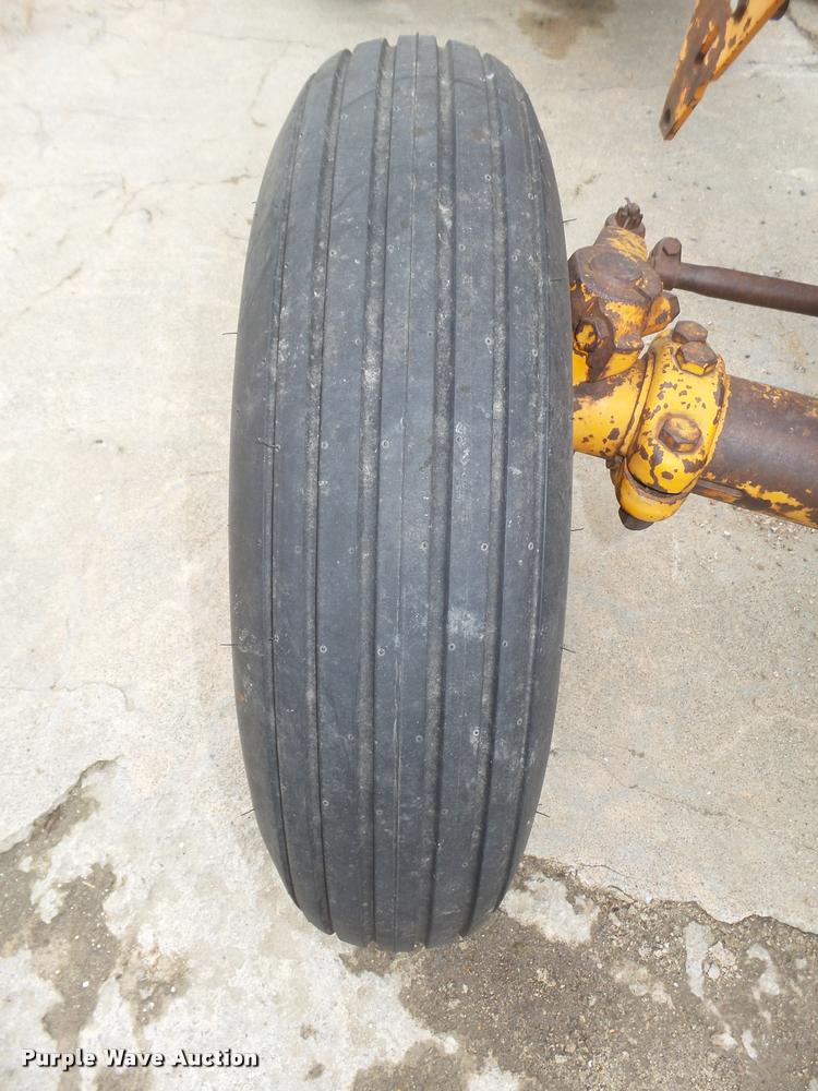 image for item DA7428 International 2404 LoBoy tractor