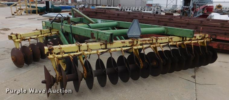 image for item DA7435 John Deere 340 off-set disk