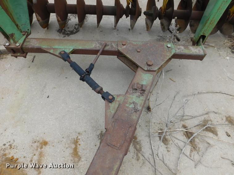 image for item DA7435 John Deere 340 off-set disk