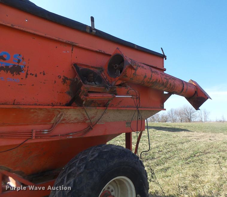 image for item DA9419 Killbros 475 grain cart