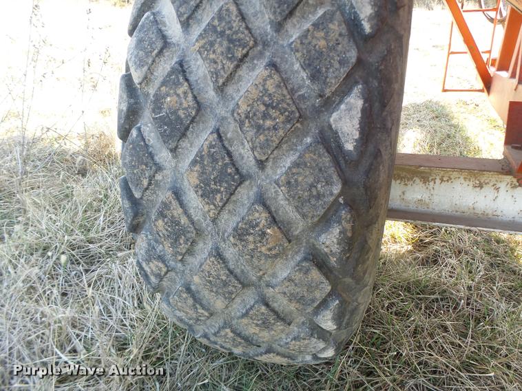 image for item DA9419 Killbros 475 grain cart