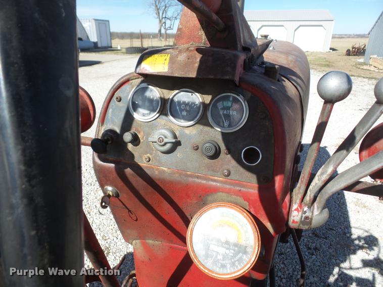 image for item DB0683 1957 Farmall 450 tractor