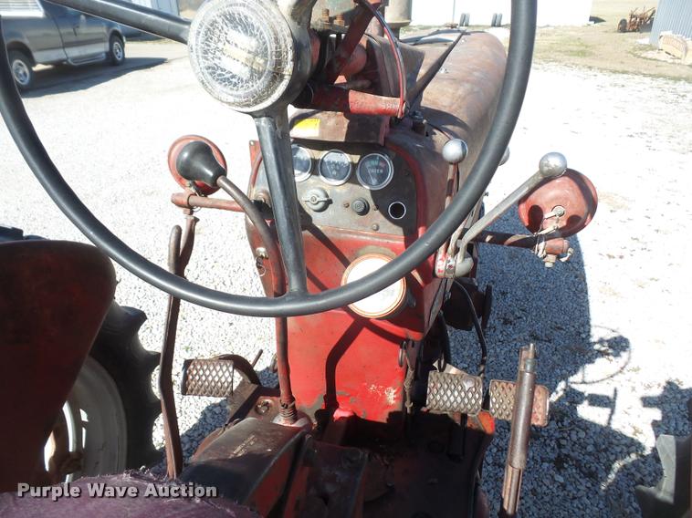 image for item DB0683 1957 Farmall 450 tractor