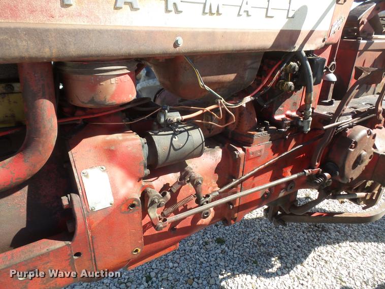 image for item DB0683 1957 Farmall 450 tractor