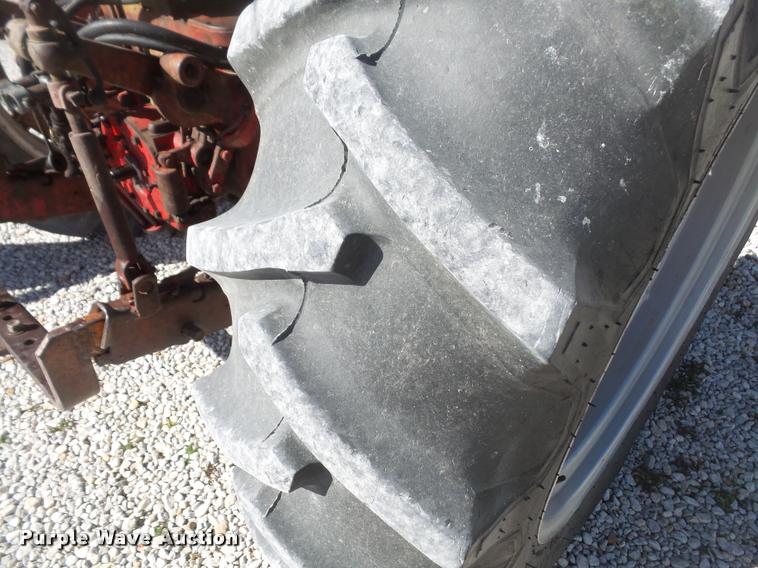 image for item DB0683 1957 Farmall 450 tractor