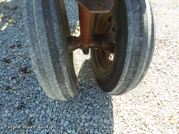 image for item DB0683 1957 Farmall 450 tractor