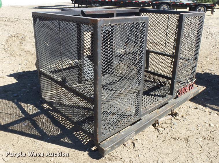 image for item DB1942 Steel man basket