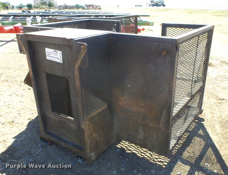 image for item DB1942 Steel man basket