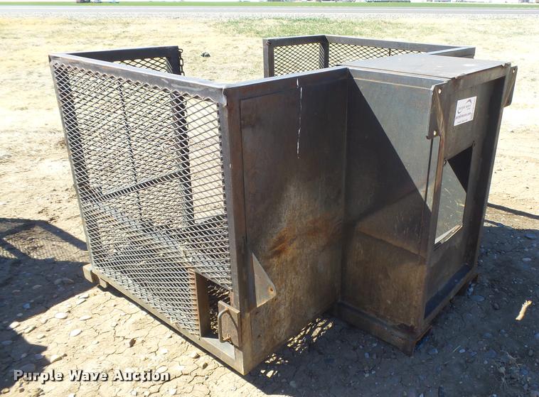 image for item DB1942 Steel man basket