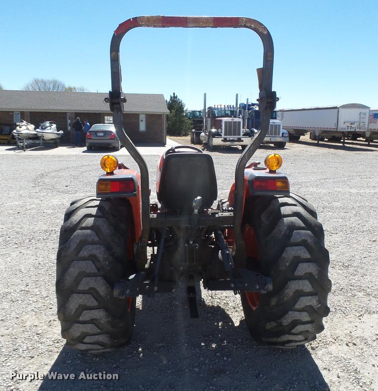 image for item DB1943 Kubota L4400 MFWD tractor