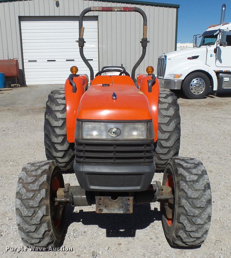 image for item DB1943 Kubota L4400 MFWD tractor