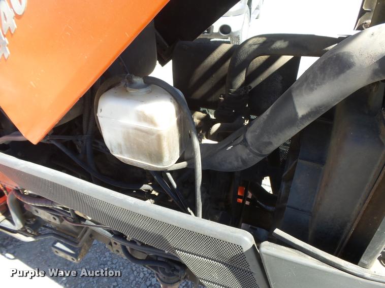 image for item DB1943 Kubota L4400 MFWD tractor