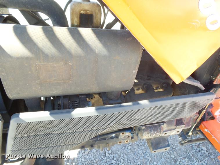 image for item DB1943 Kubota L4400 MFWD tractor