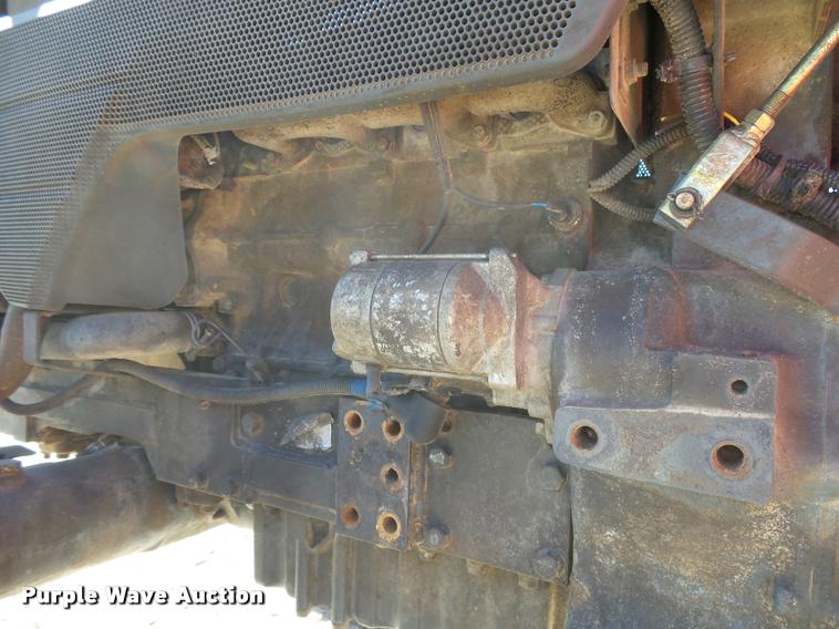 image for item DB1943 Kubota L4400 MFWD tractor