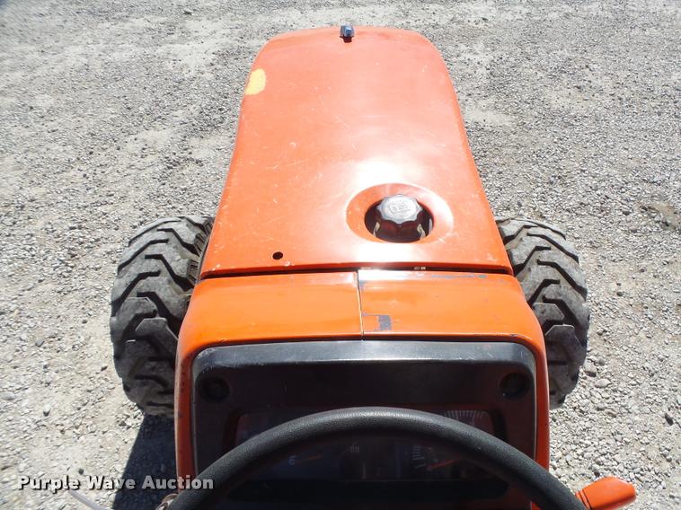 image for item DB1943 Kubota L4400 MFWD tractor