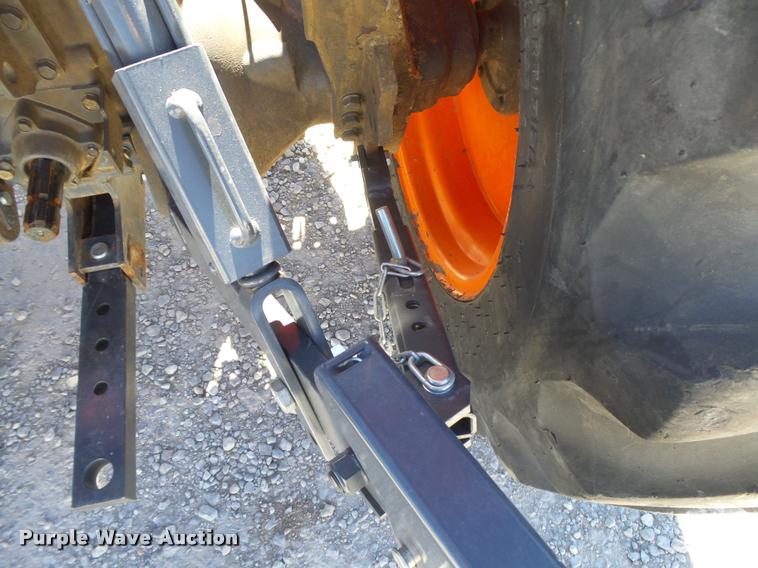 image for item DB1943 Kubota L4400 MFWD tractor