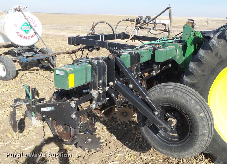 image for item DB1948 QuinStar 670530 Eco-Till'R strip-till