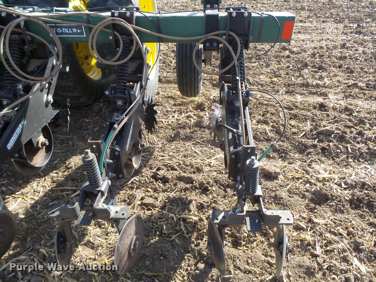 image for item DB1948 QuinStar 670530 Eco-Till'R strip-till