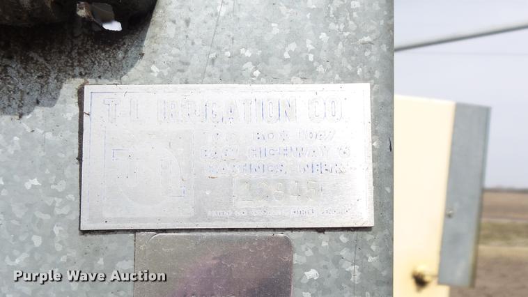 image for item DB3811 1996 T&L hydraulic drive linear move irrigator