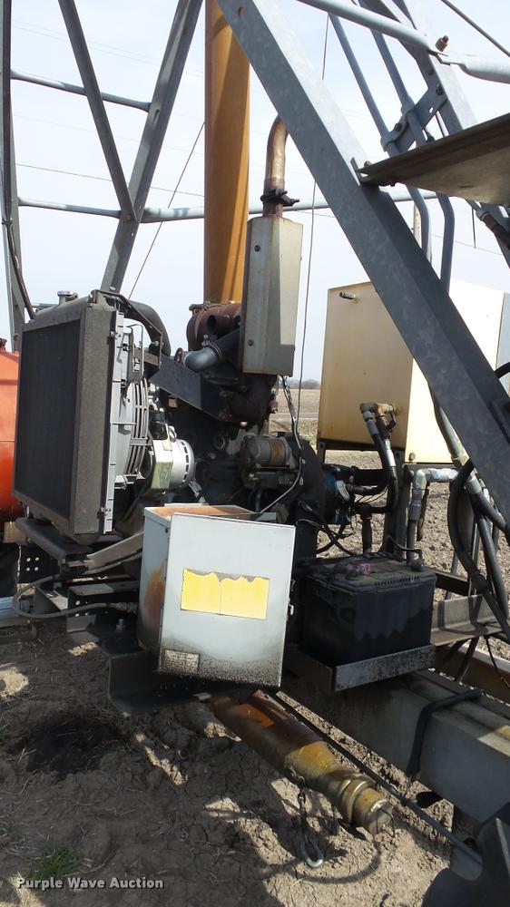 image for item DB3811 1996 T&L hydraulic drive linear move irrigator