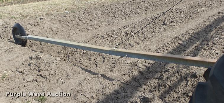 image for item DB3811 1996 T&L hydraulic drive linear move irrigator