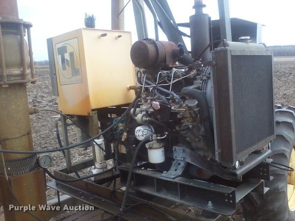 image for item DB3811 1996 T&L hydraulic drive linear move irrigator