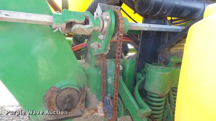 image for item DB3829 2001 John Deere 1780 split row planter