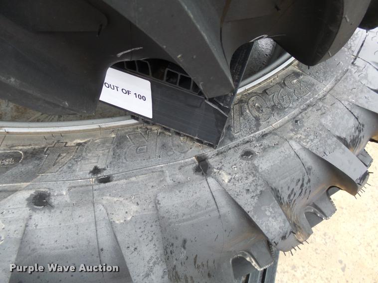 image for item DH9522 (4) Michelin tires