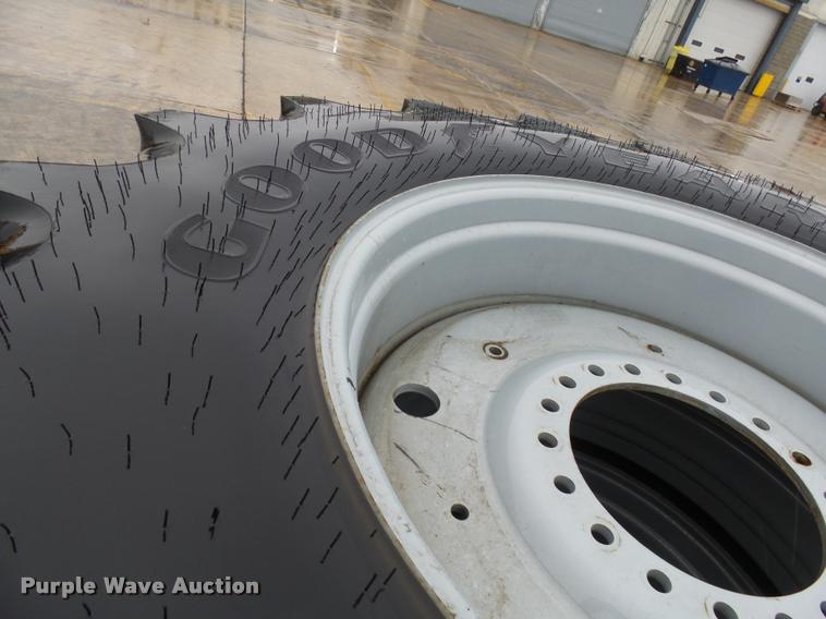 image for item DH9525 (2) Goodyear 710/70R38 tires