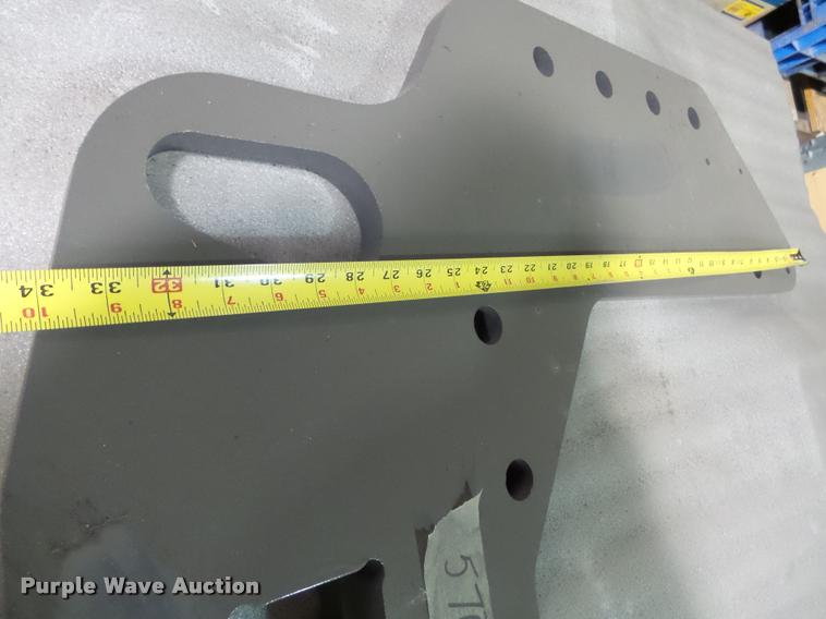 image for item DH9548 (4) AGCO hitch assemblies