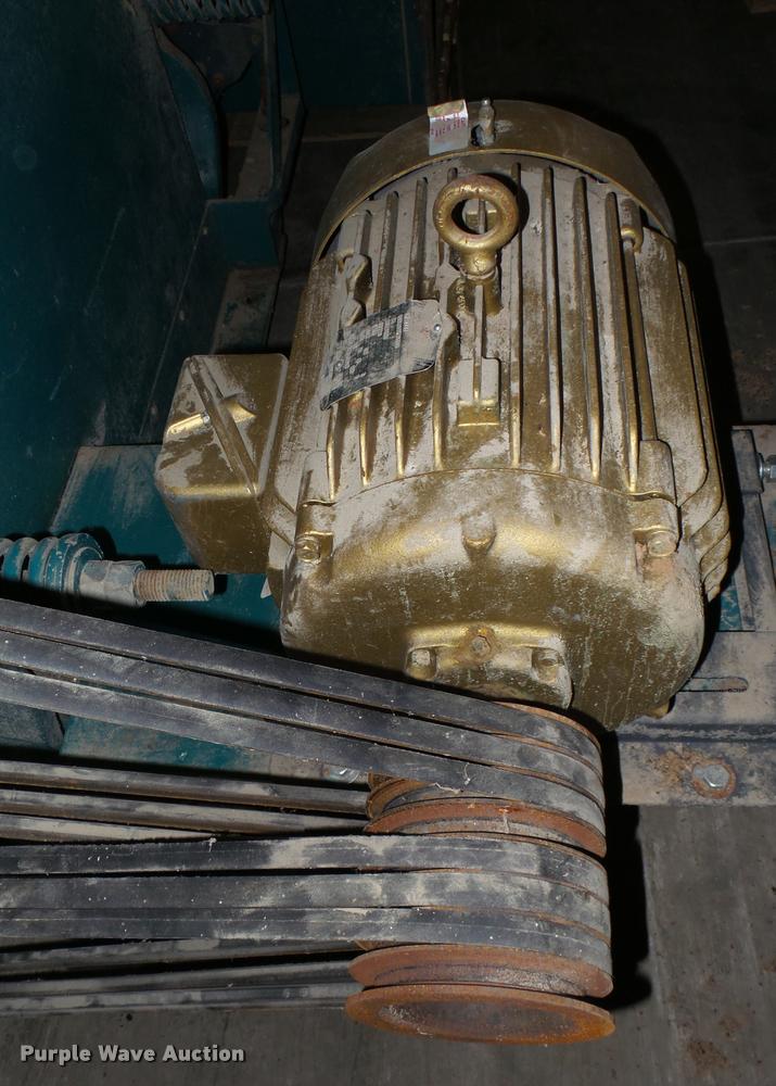 image for item DQ9987 Denver roller grinder