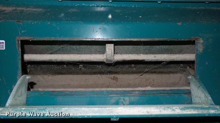 image for item DQ9987 Denver roller grinder