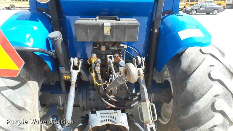 image for item DS9192 New Holland TN75 tractor with loader