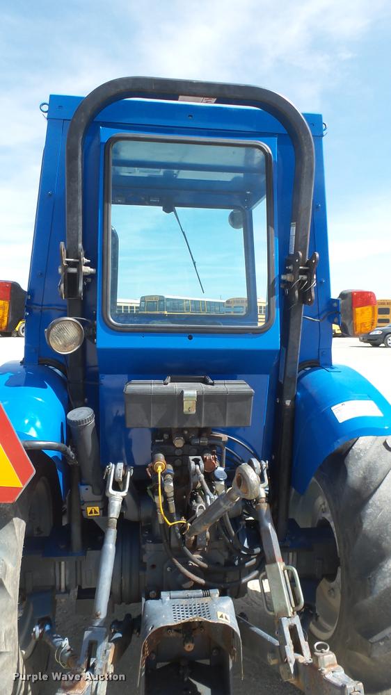 image for item DS9192 New Holland TN75 tractor with loader