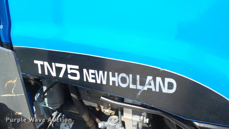 image for item DS9192 New Holland TN75 tractor with loader