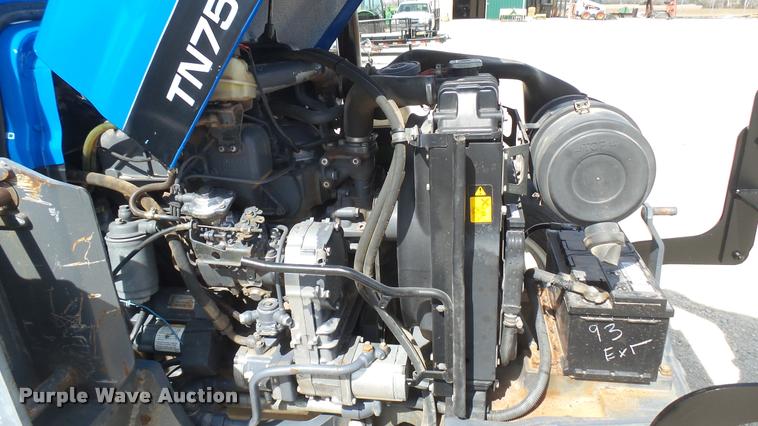 image for item DS9192 New Holland TN75 tractor with loader