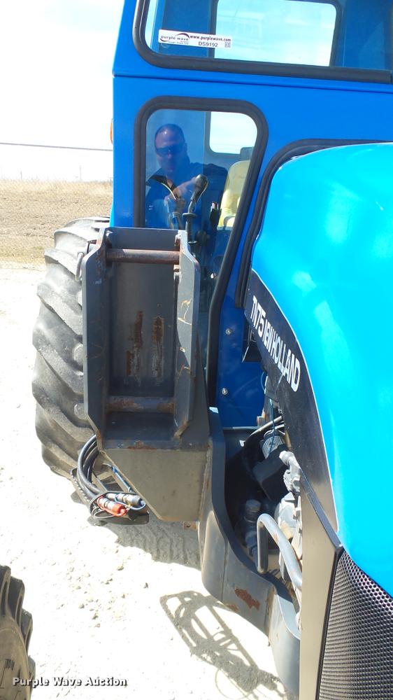 image for item DS9192 New Holland TN75 tractor with loader