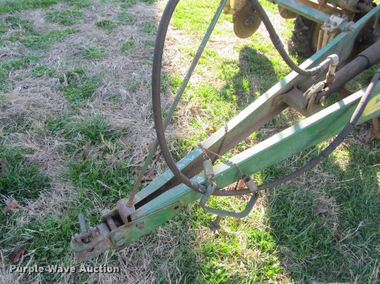 image for item DT9639 John Deere 494A planter
