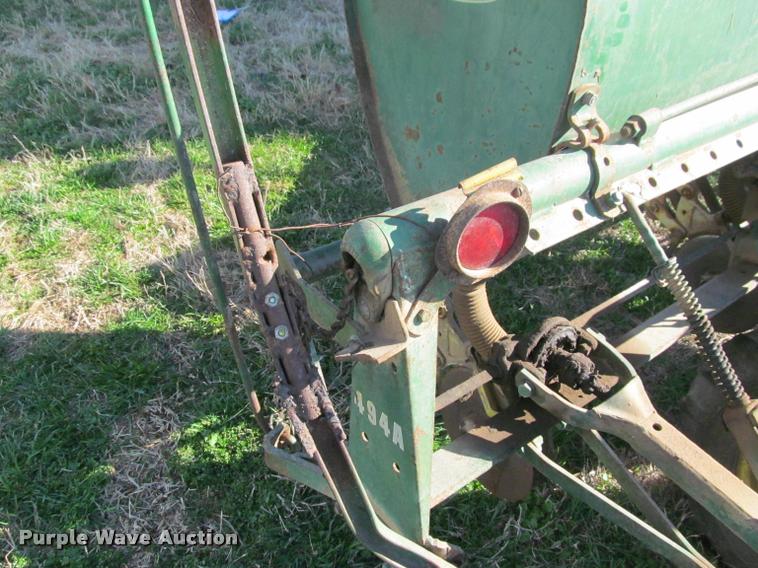 image for item DT9639 John Deere 494A planter