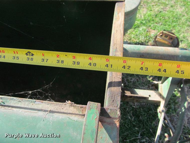 image for item DT9639 John Deere 494A planter