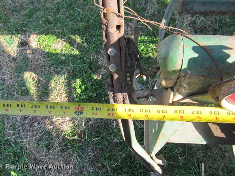 image for item DT9639 John Deere 494A planter