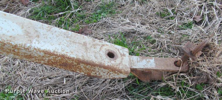 image for item DT9640 New Idea 4150 hay rake