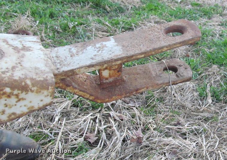 image for item DT9640 New Idea 4150 hay rake