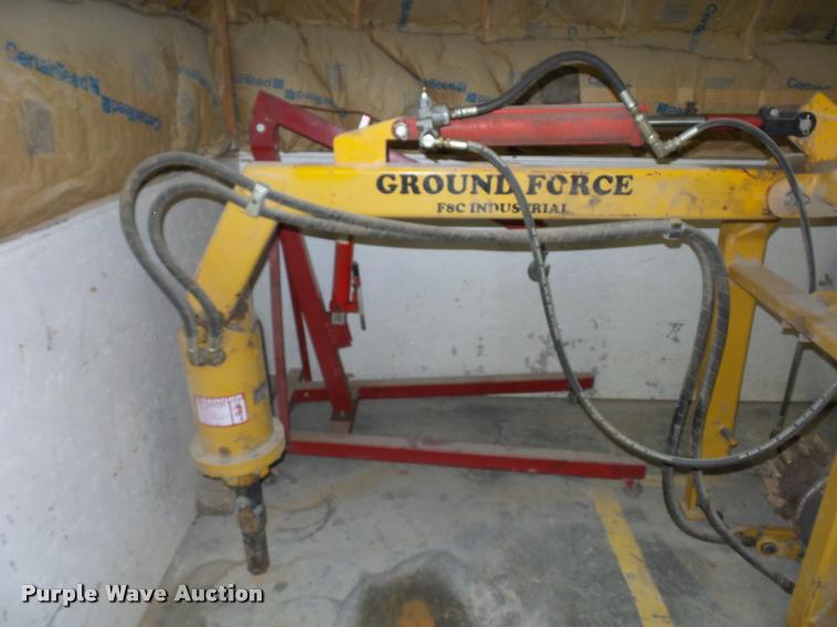 image for item J1555 Ground-force F8C auger
